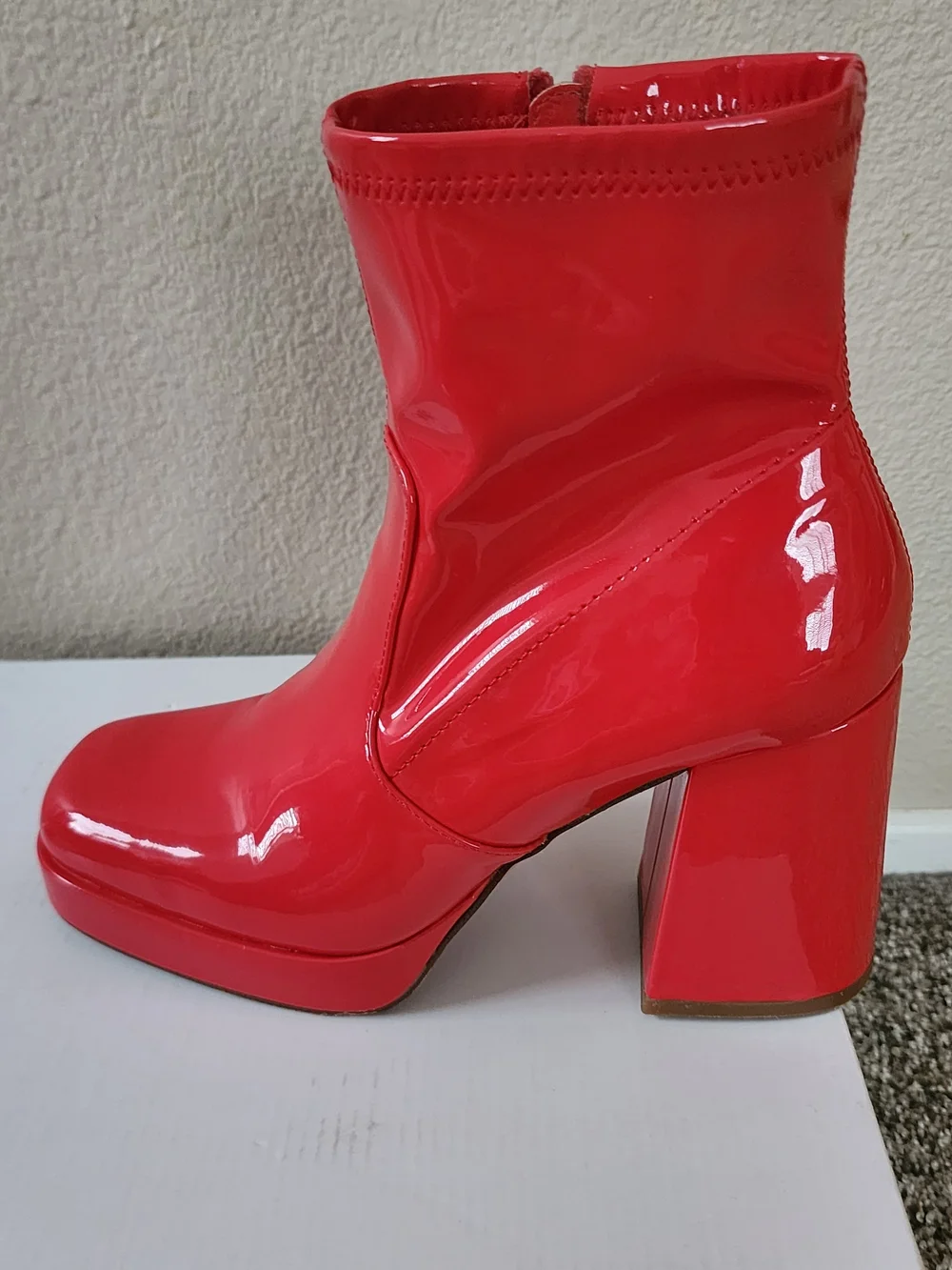Steve Madden EVER Red Patent Platform Ankle Boots Chunky Block Heel Women's 7.5
